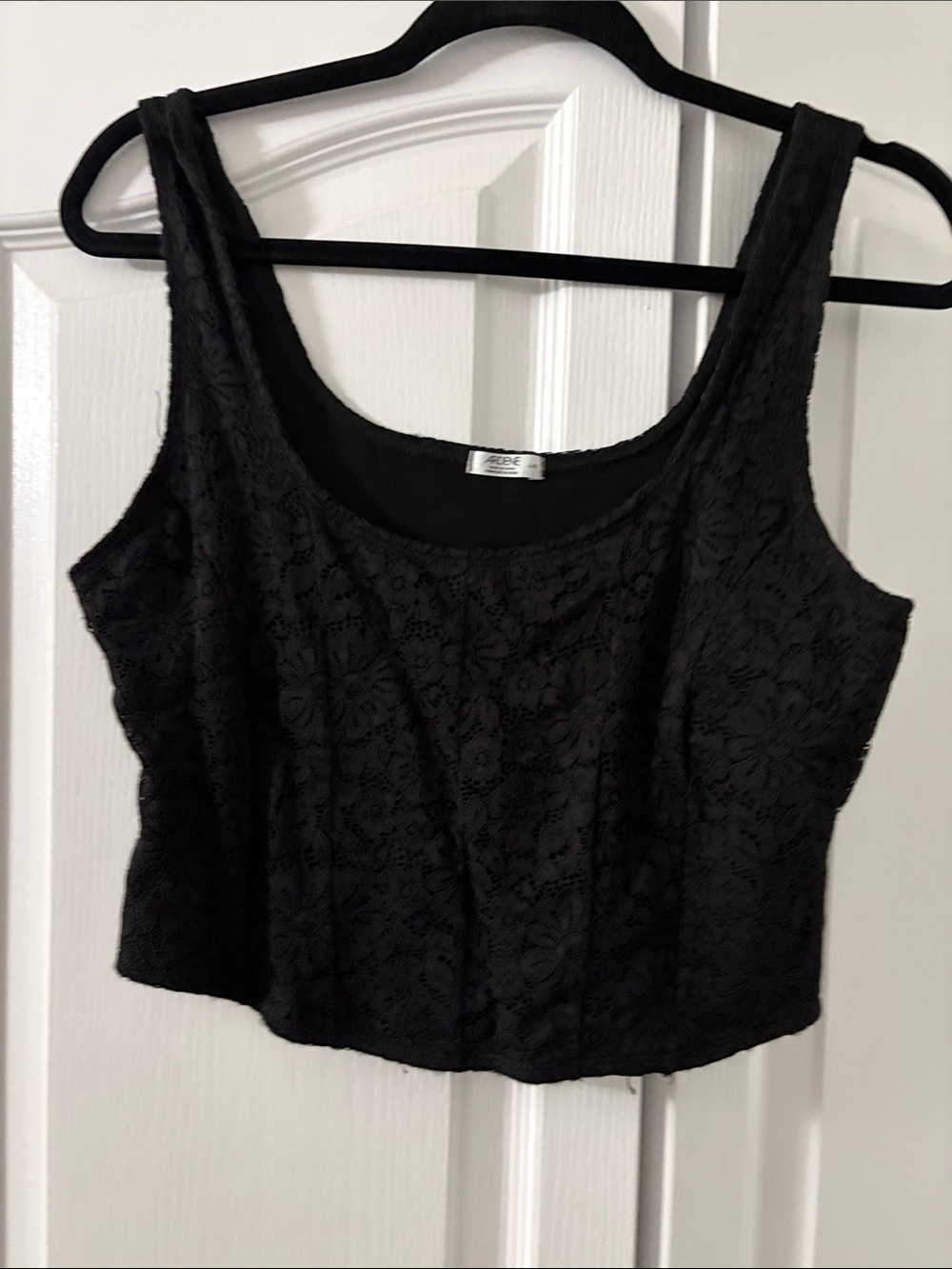 Ardene Black Floral Lace Crop Tank